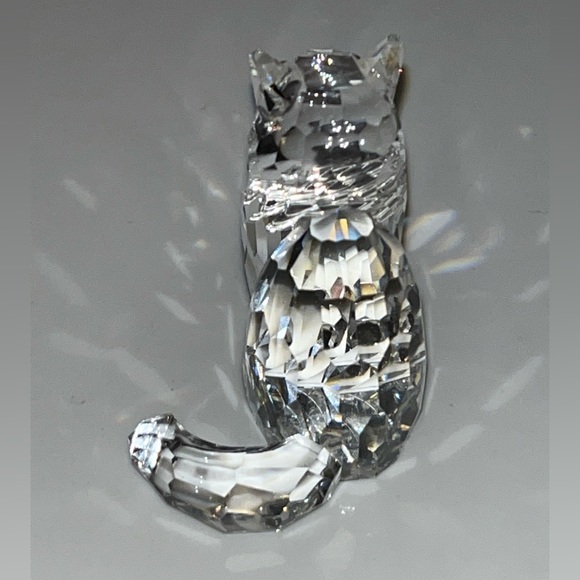 Swarovski crystal sitting cat #160799. Retired 2006. In good condition like new. - Picture 8 of 12